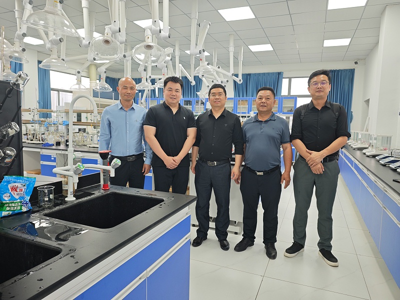 湖南天卓管業(yè)與湖南第一師范學(xué)院簽署校企產(chǎn)學(xué)研戰(zhàn)略合作協(xié)議